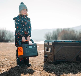 Powering Your Off-Grid Life in Australia with the Jackery Explorer 1000 v2 Portable Power Station